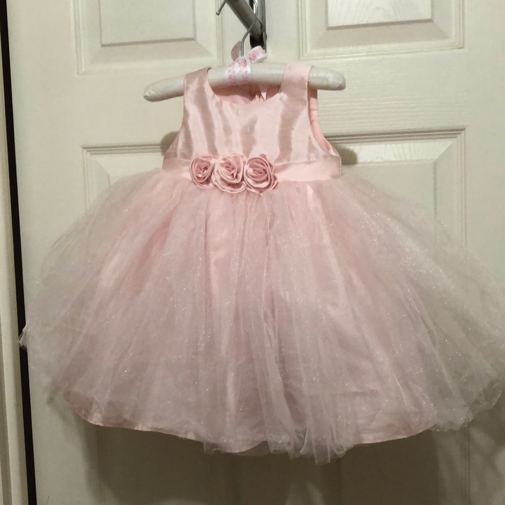 Girls pink tutu dress